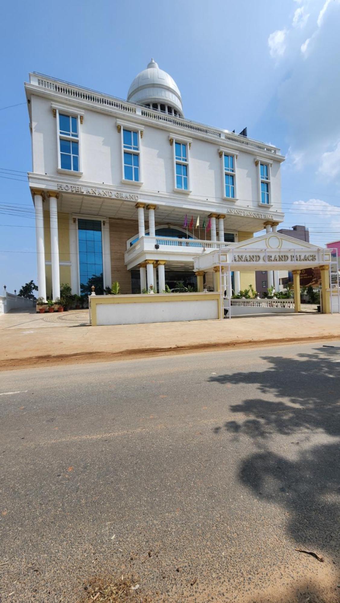 Hotel Anand Grand Hosūr Exterior foto