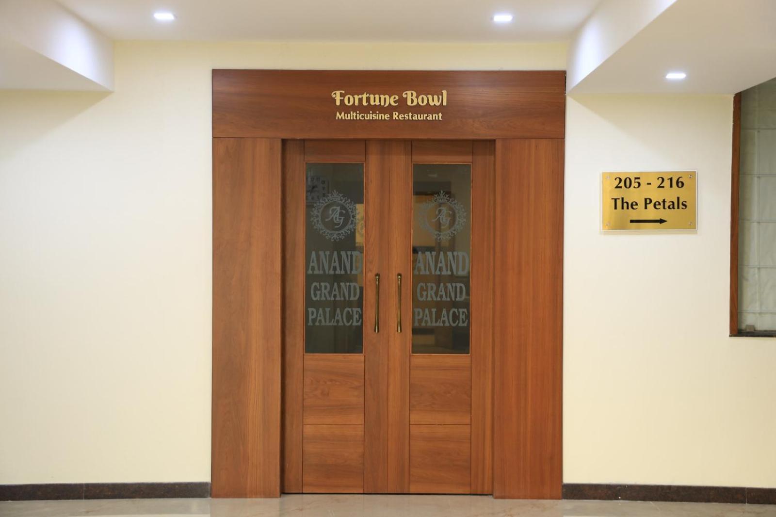 Hotel Anand Grand Hosūr Exterior foto